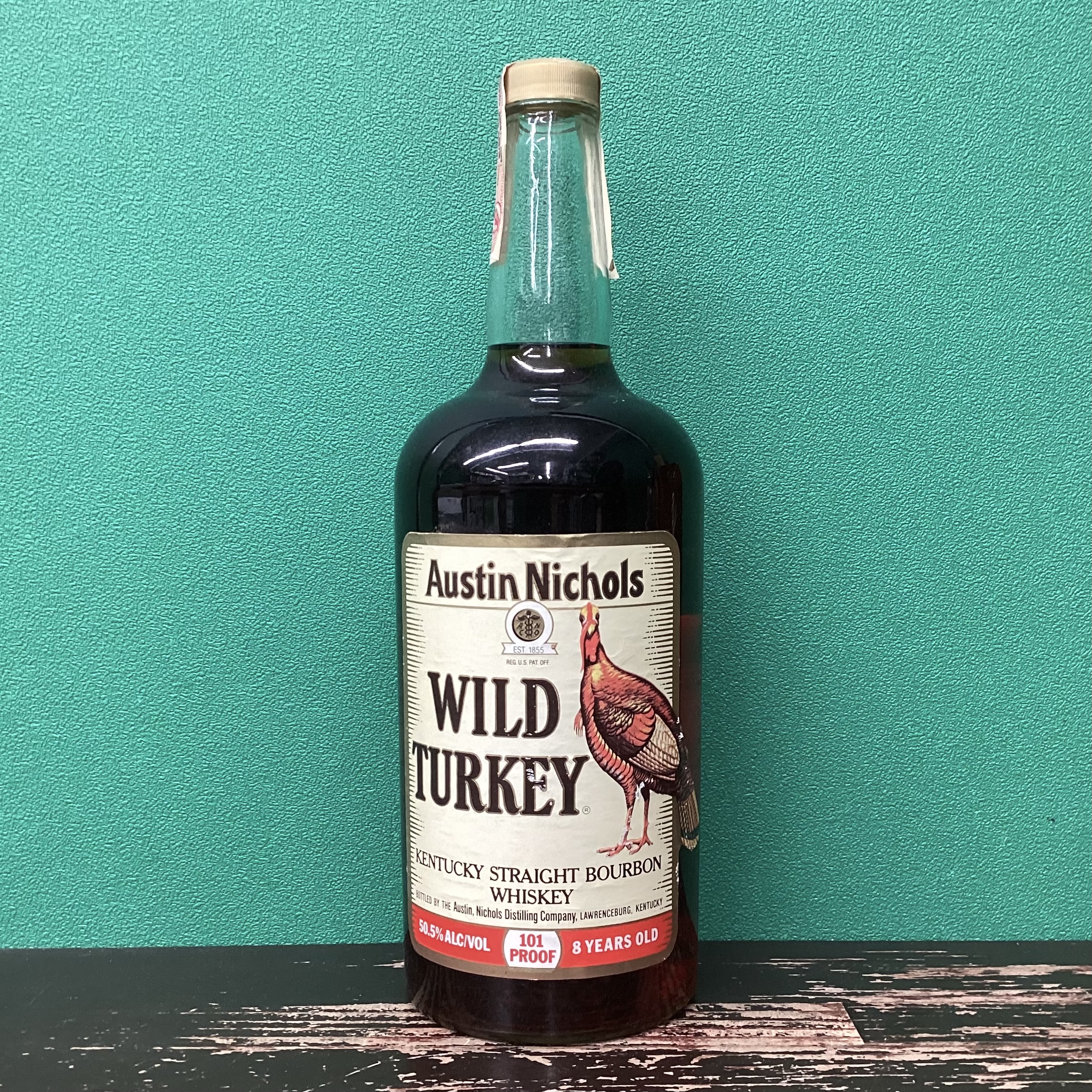 2025年11月30日<BR>ワイルドターキー8年<BR>旧ボトル 1000ml<BR>買取しました！